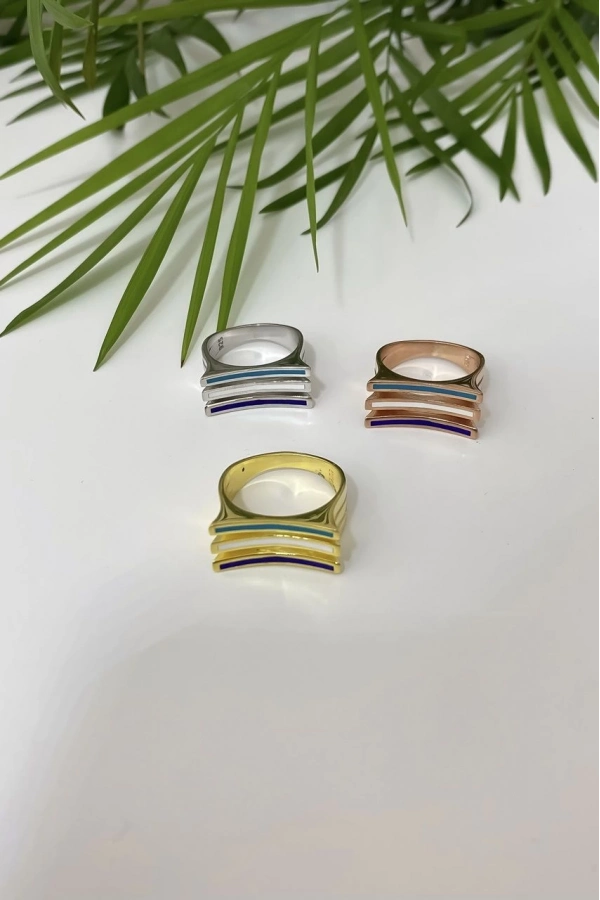 Kare Form Mineli Yüzük