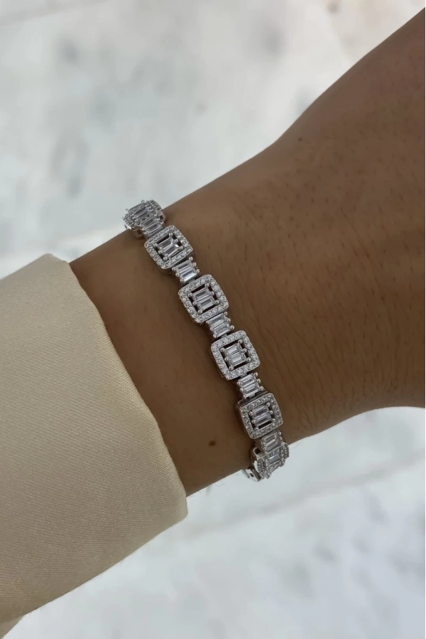 Kare İthal Baget Taşlı Suyolu Bileklik