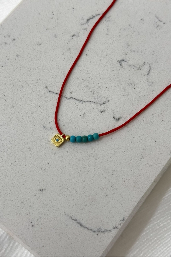 Kırmızı ip Göz Kolye