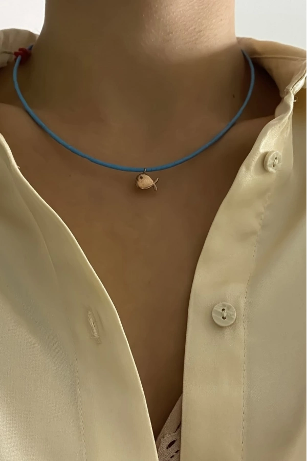 Kum Turkuaz Figür Kolye