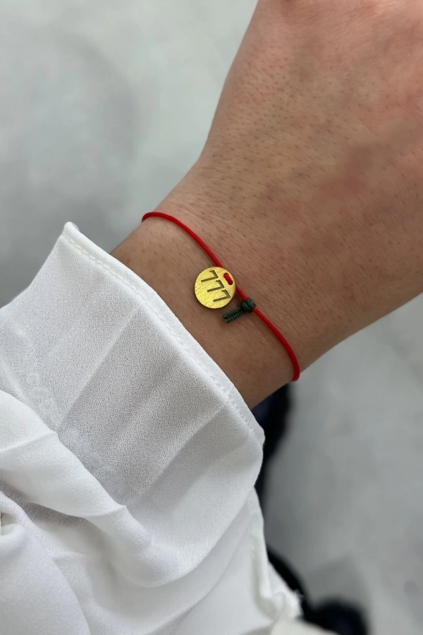 Makrome İpli Şans Bilekliği