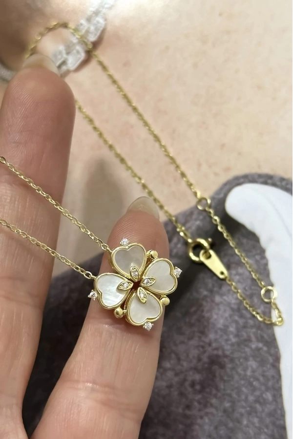 Mıknatıslı İthal Kolye