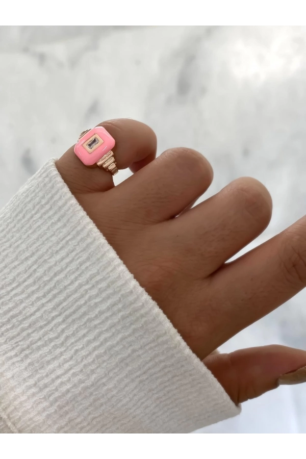 Mineli Madalyon Yüzük