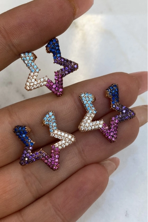 Mix Taşlı Yıldız Kıkırdak Küpe