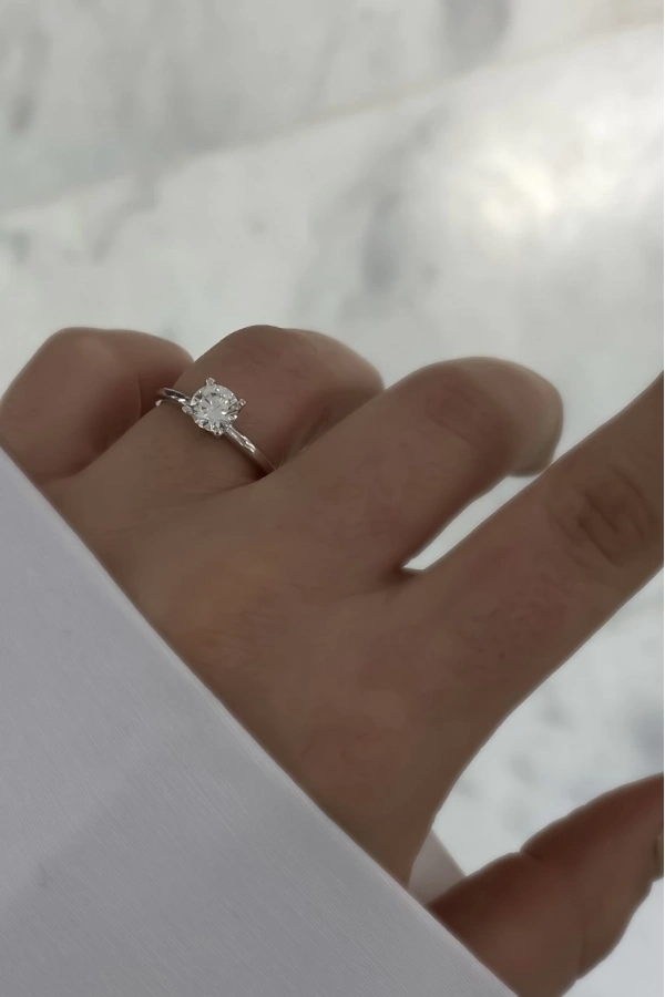 Mozanit Taşlı 6 mm Tektaş Yüzük