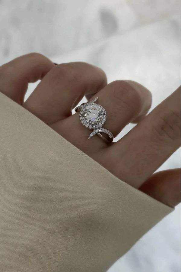 Mozanit Taşlı Yüzük