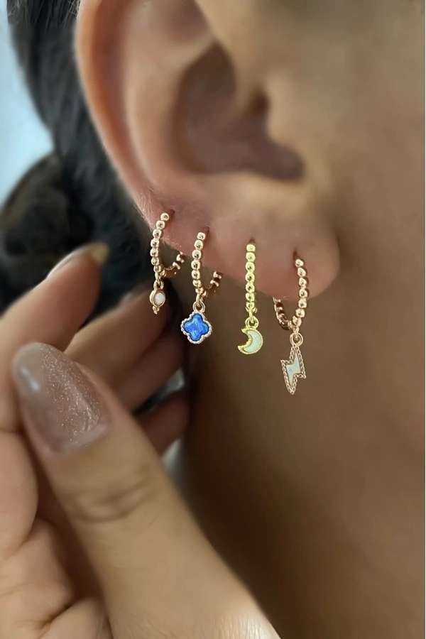 Opal Taşlı Çıtır Küpe