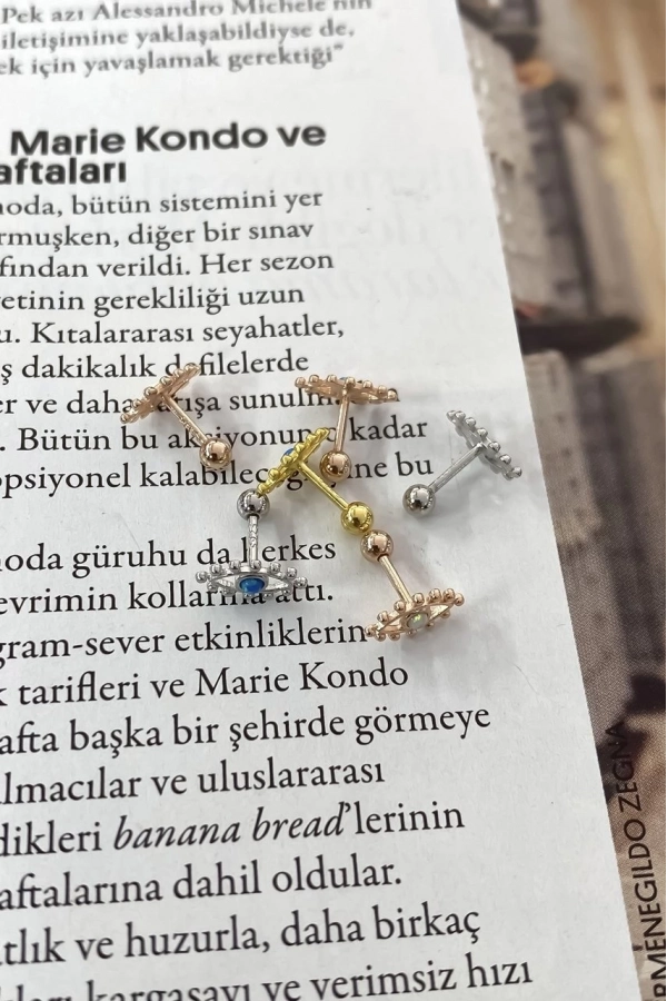 Opal Taşlı Göz Piercing