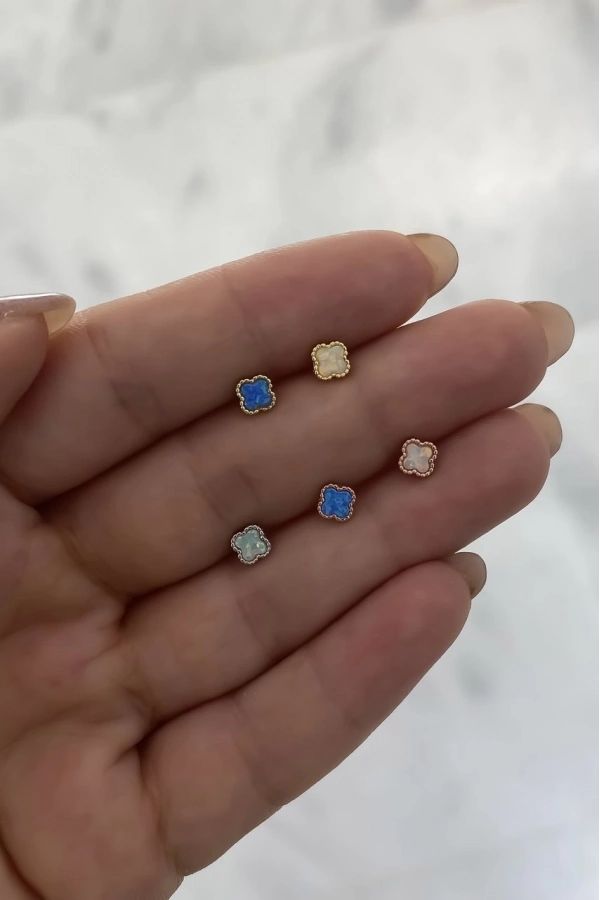 Opal Taşlı Piercing Küpe