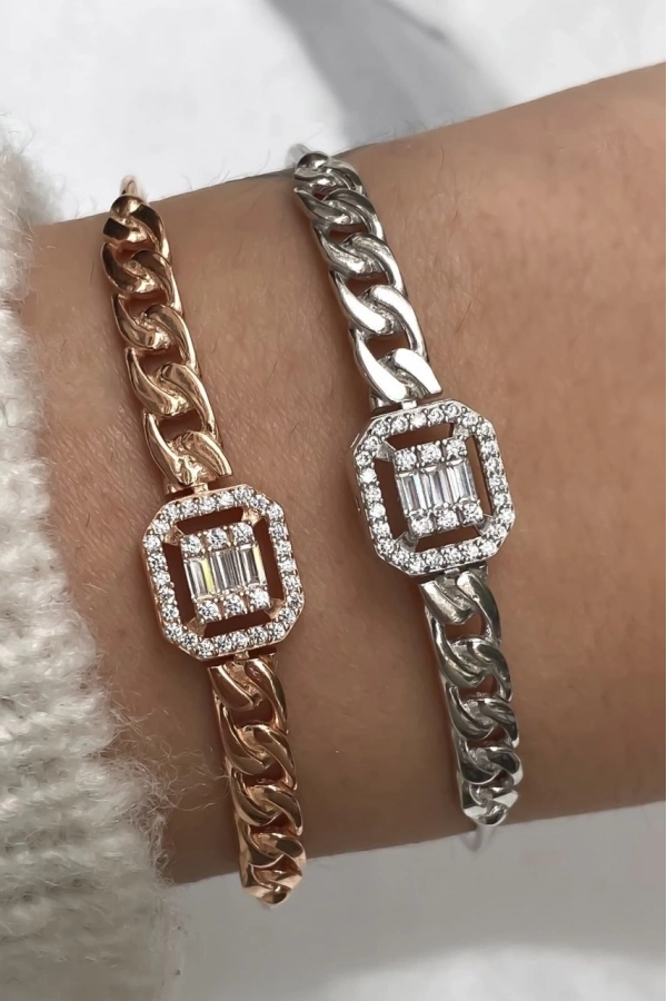 Ortası Baget Taşlı Bilezik