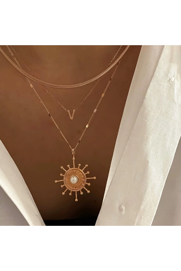 Ortası İncili Kolye