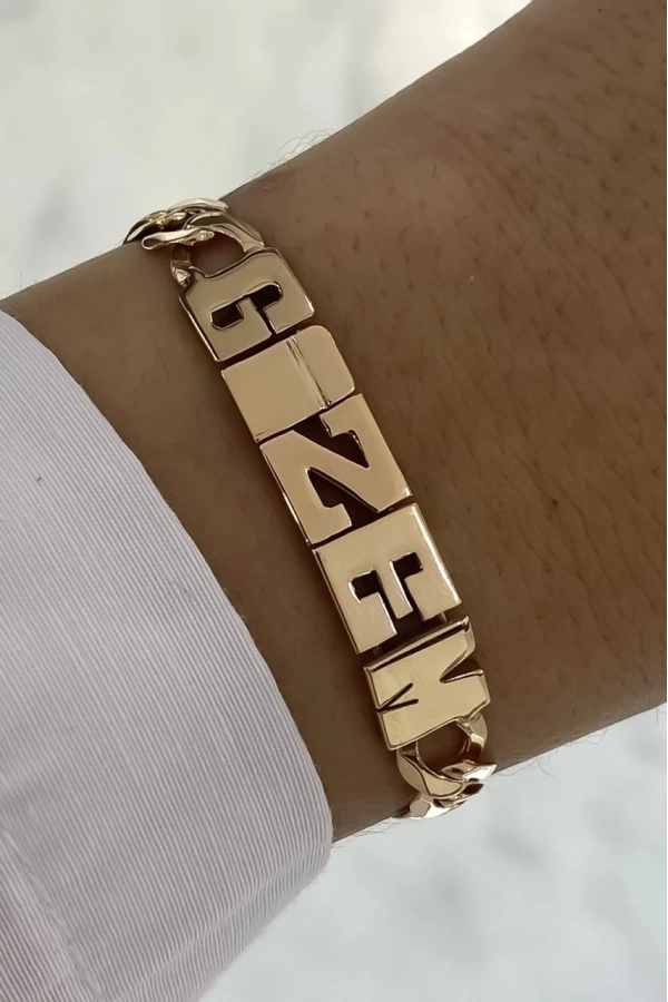 Oynar Harfli İsim Künye