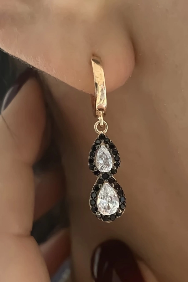 Sallantılı Elmas Montür Küpe