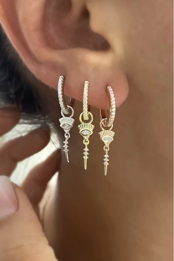 Sallantılı Göz Küpe