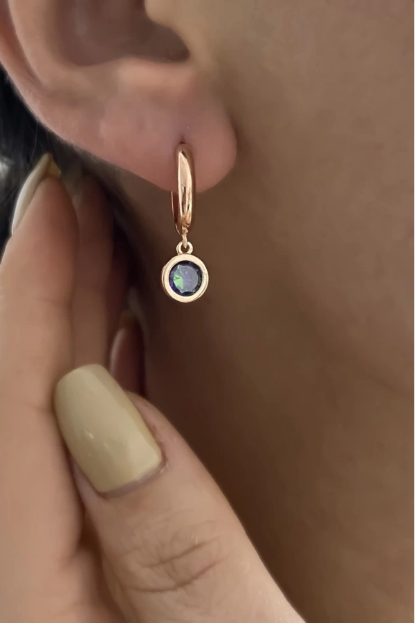 Sallantılı Mistik Topaz Taşlı Küpe