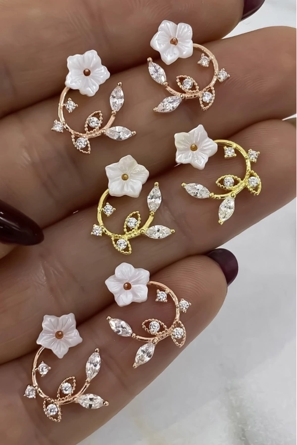 Sedef Taşlı Çiçek Küpe