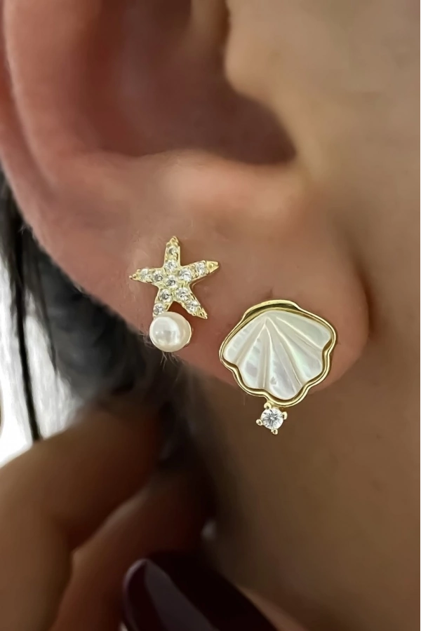 Sedef Taşlı Deniz Kabuğu Ve Yıldızı Küpe