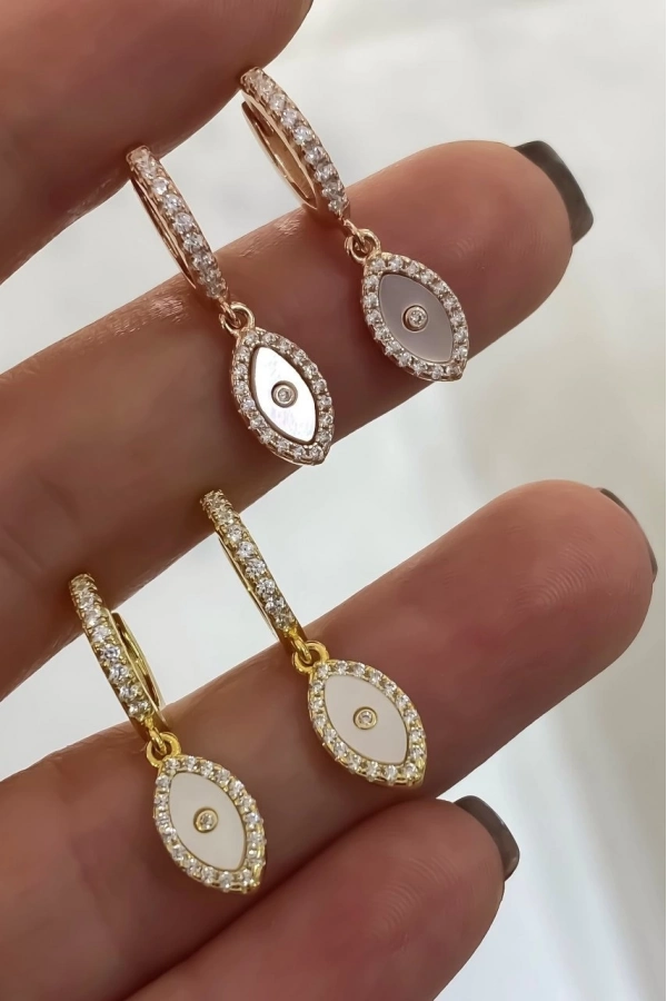 Sedef Taşlı İthal Küpe