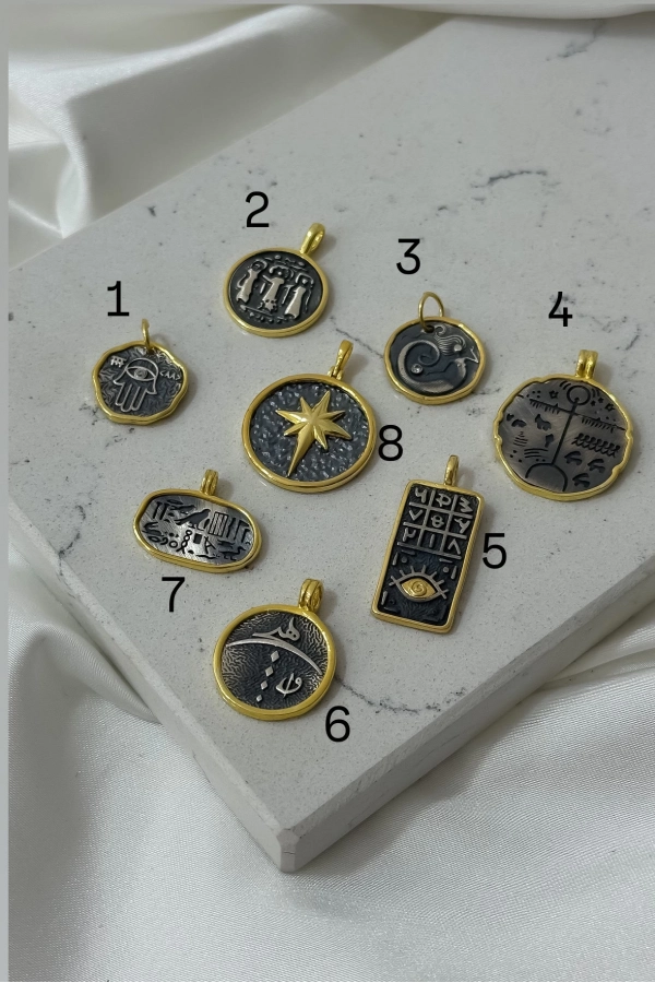 Tasarım Madalyon Kolyeler