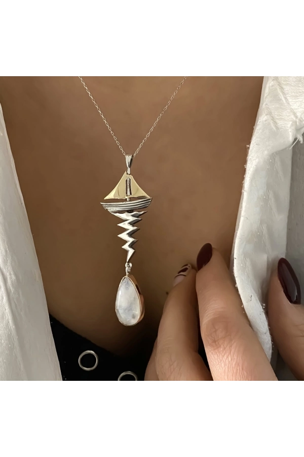 Tasarım Tekne Kolye