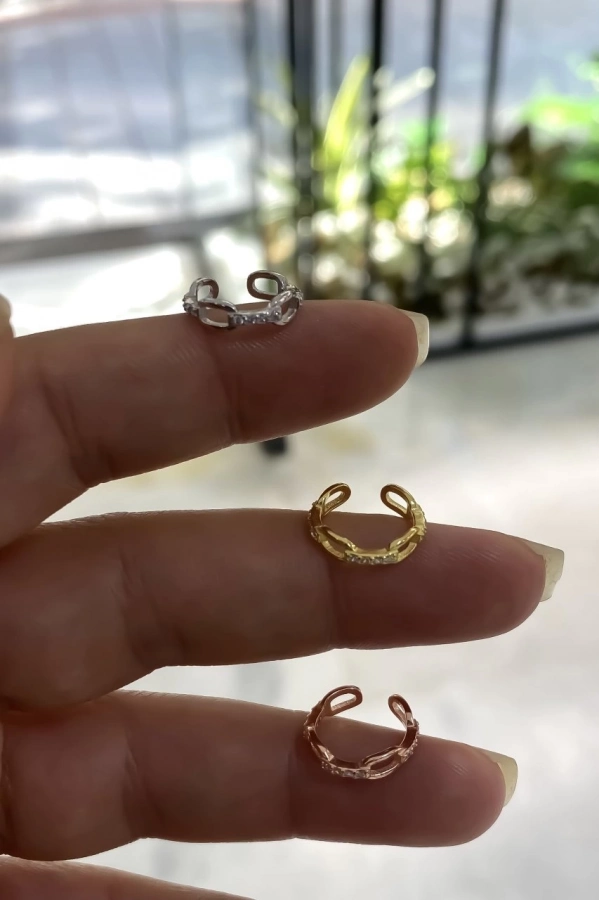 Taşlı Earcuff Küpe