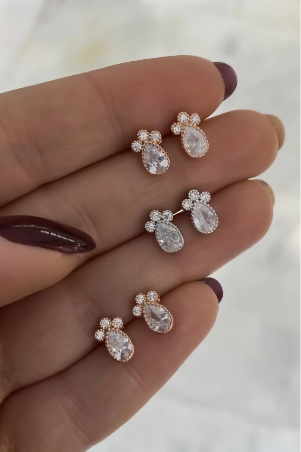 Taşlı Minimal Damla Küpe