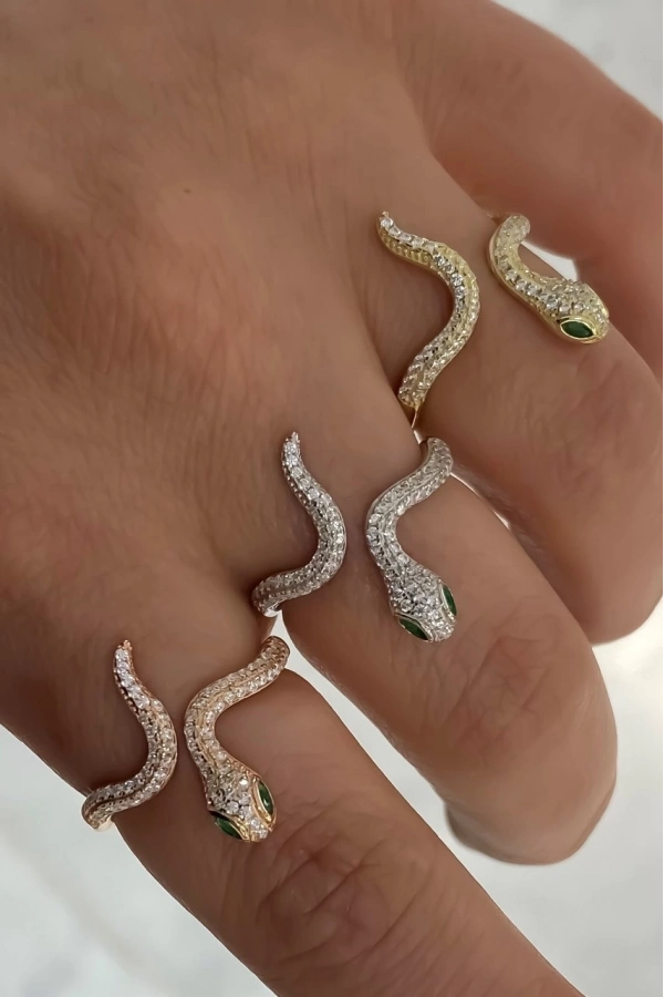 Taşlı Yılan Yüzük