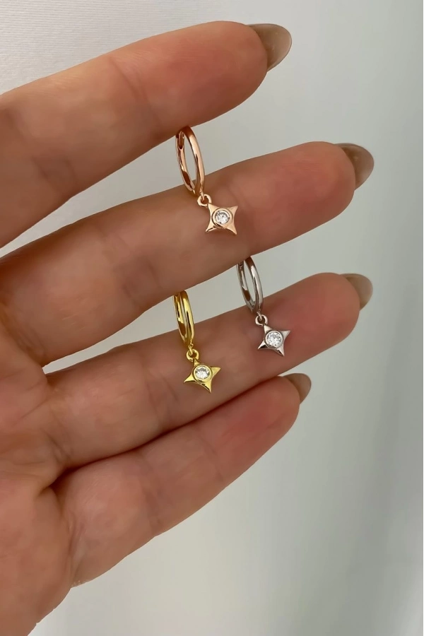 Taşlı Yıldız Küpe