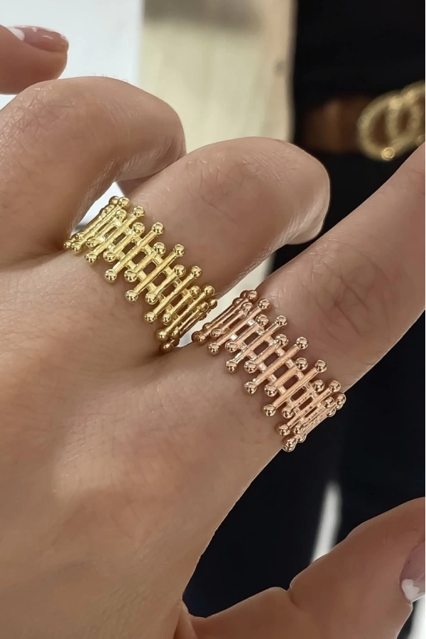 Top Detaylı Yüzük