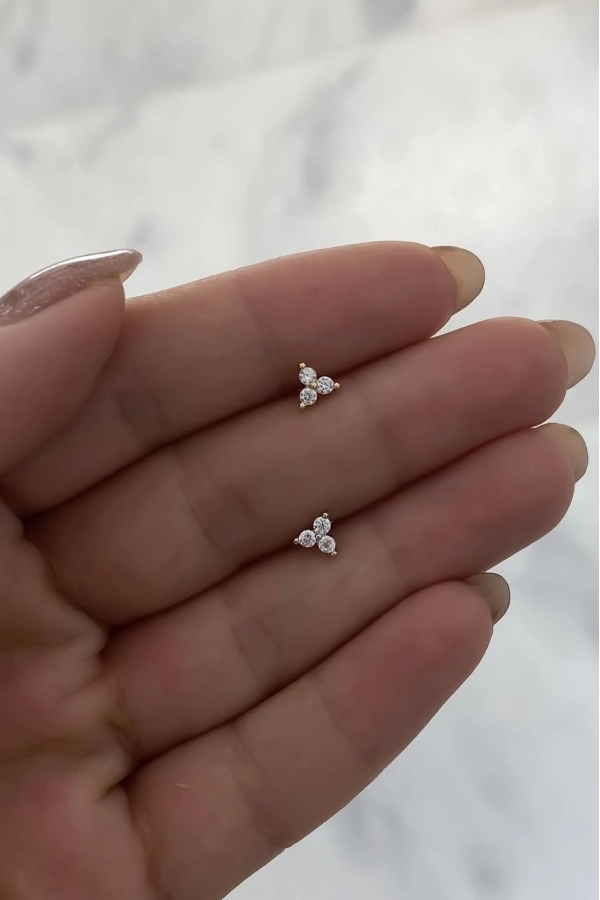 Üç Taş Piercing Küpe