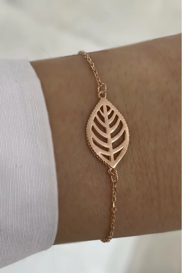 Yaprak Detaylı Bileklik