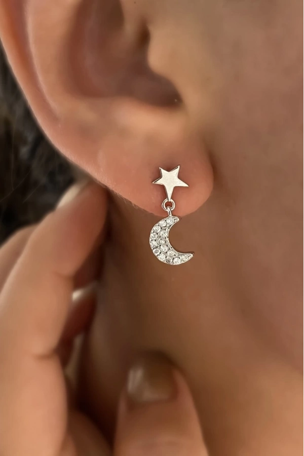 Yıldız Ve Ay Detaylı Küpe