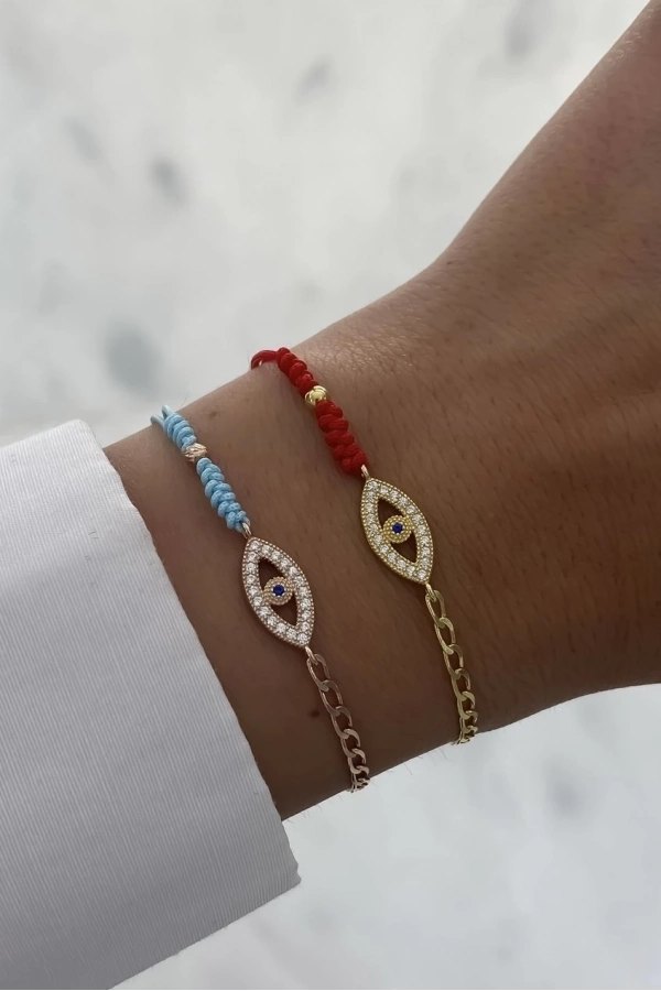 Zincir Detaylı Göz Bileklik