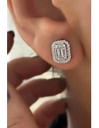 Baget Taşlı Kare Tektaş Küpe