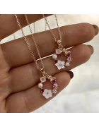 Çiçekli Sedef Taşlı Kolye