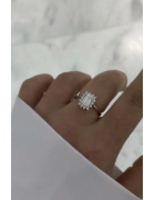 Emerald Kesim Mozanit Taşlı Yüzük