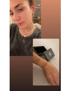 İncili Mineli Balık Kolye