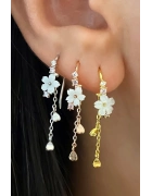 Kalp Sallantılı Sedef Taşlı Çiçek Küpe