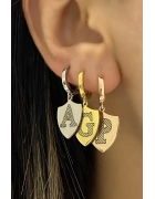 Madalyon Harf Detaylı Küpe