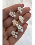 Sedef ve İnci Taşlı Çiçek Küpe