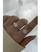 Yuvarlak Form Mozanit Tektaş Yüzük