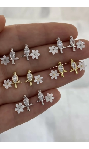 Çiçekli Kuş Küpe