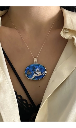 Denizkızı Detaylı Okyanus Sedefi Kolye