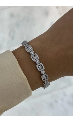 Kare İthal Baget Taşlı Suyolu Bileklik