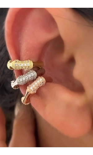 Kum Taşlı Earcuff Küpe