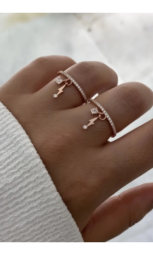 Minimal Taşlı Sallantılı Yüzük