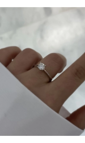 Mozanit Taşlı 6mm Tektaş Yüzük