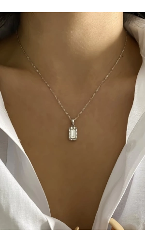 Mozanit Taşlı Baget Kesim Kolye