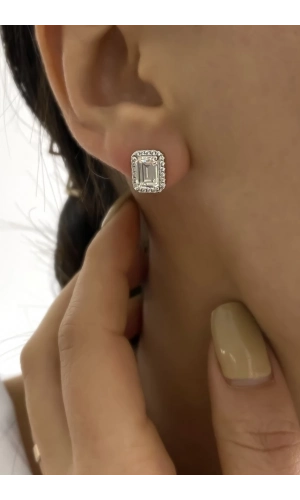 Mozanit Taşlı Baget Kesim Küpe