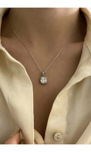 Mozanit Taşlı Prenses Kesim Kolye